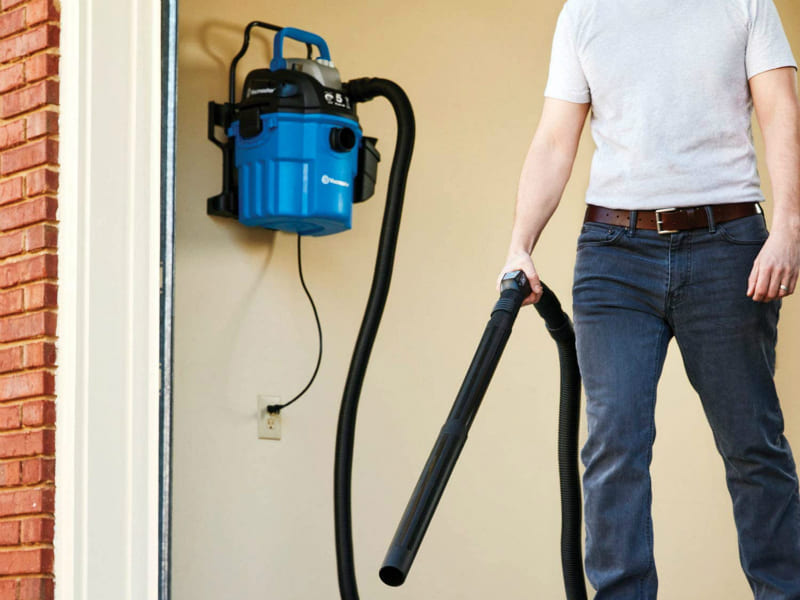Best Garage Vacuum Cleaners for 2023: Choose the One That Will Attend to You