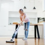Bagged vs. Bagless Smart Vacuum Cleaners: Which One Suits You Best?