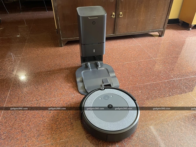 How To Maintain And Clean Your Smart Vacuum Cleaner With Automatic Dirt Disposal Feature?
